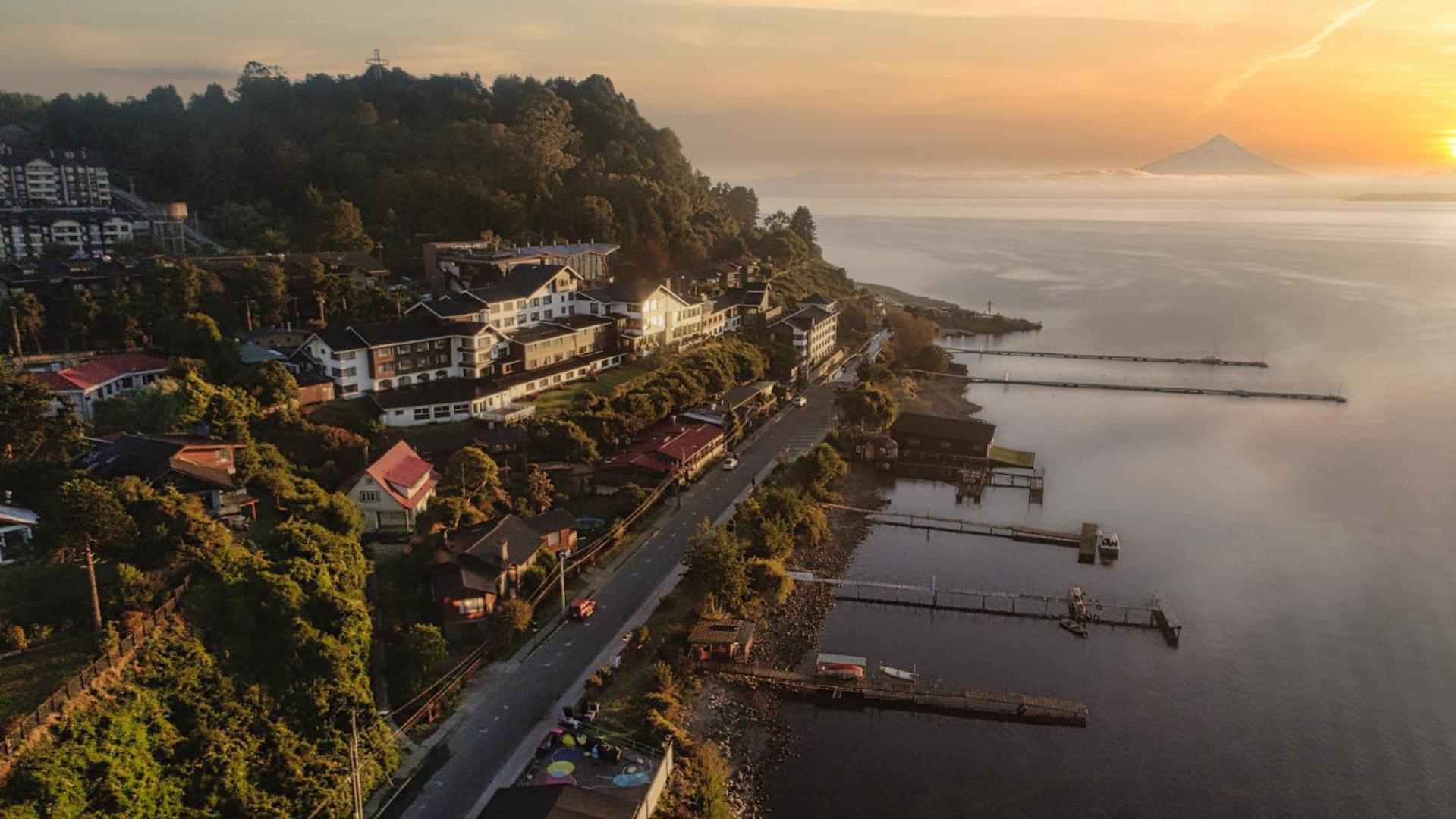 Hotel Cabana Del Lago Puerto Varas Buitenkant foto